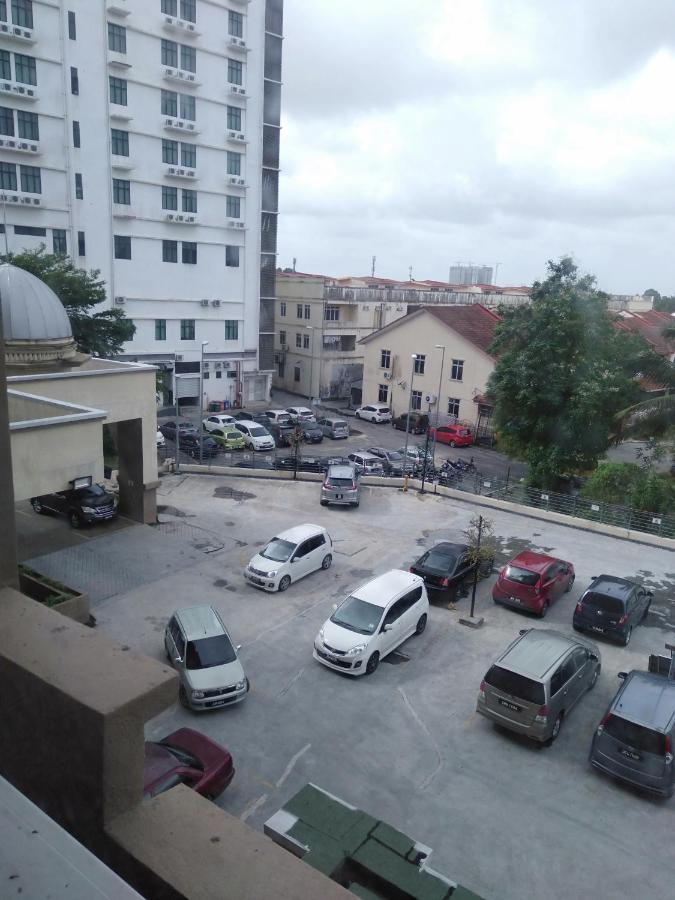 Risqi Apartment 2 Bedroom Wakaf Che Yeh Κότα Μπάρου Εξωτερικό φωτογραφία
